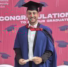 2025-KMUAkademie-Portrait-Graduation-Ceremony-Mario-Etzelstorfer